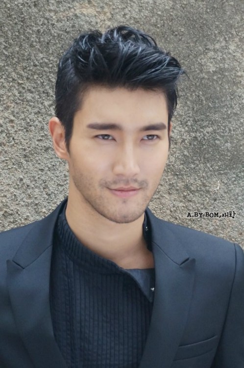 Si Won Choi