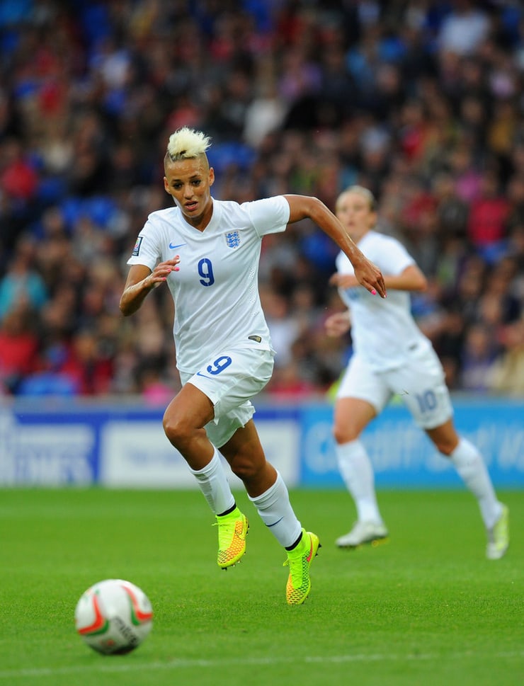 Lianne Sanderson