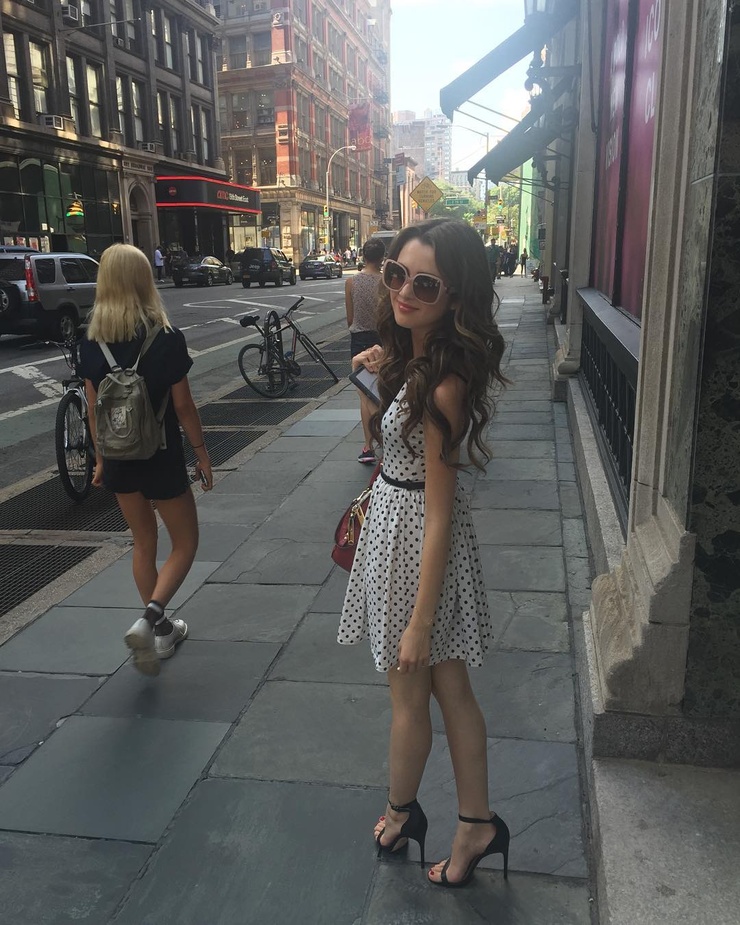 Laura Marano