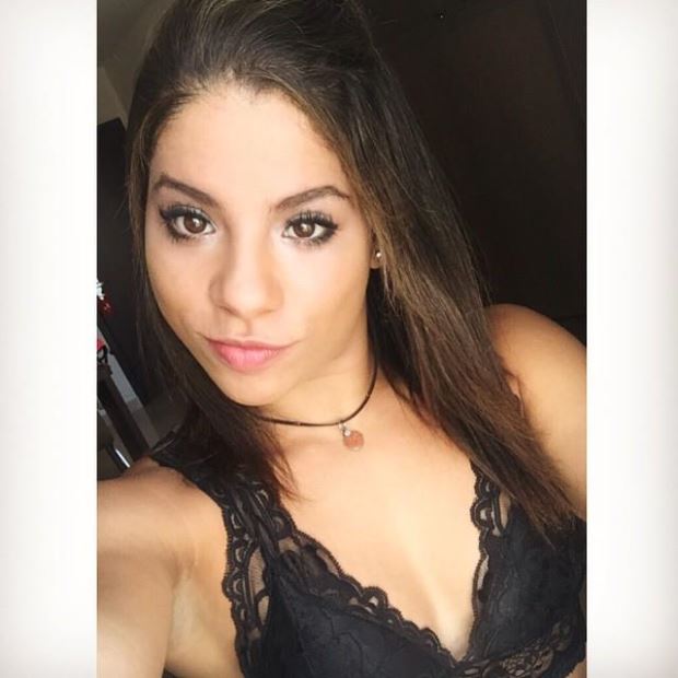 Ingrid de Oliveira Ingrid de Oliveira