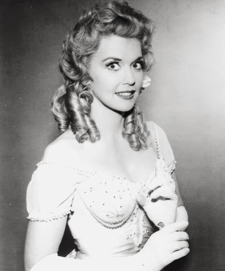 Donna Douglas