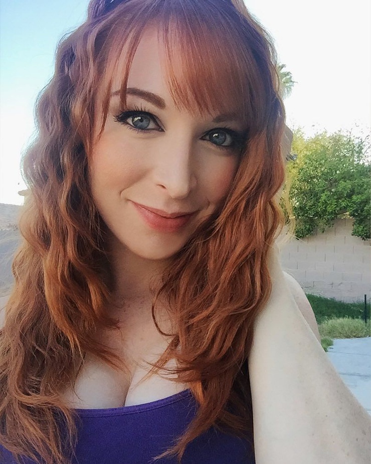 Lisa Foiles