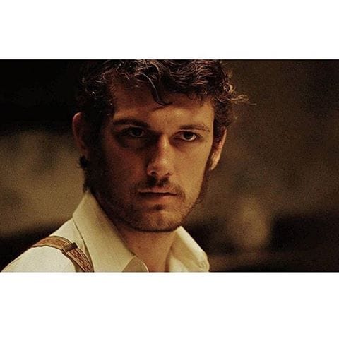 Alex Pettyfer