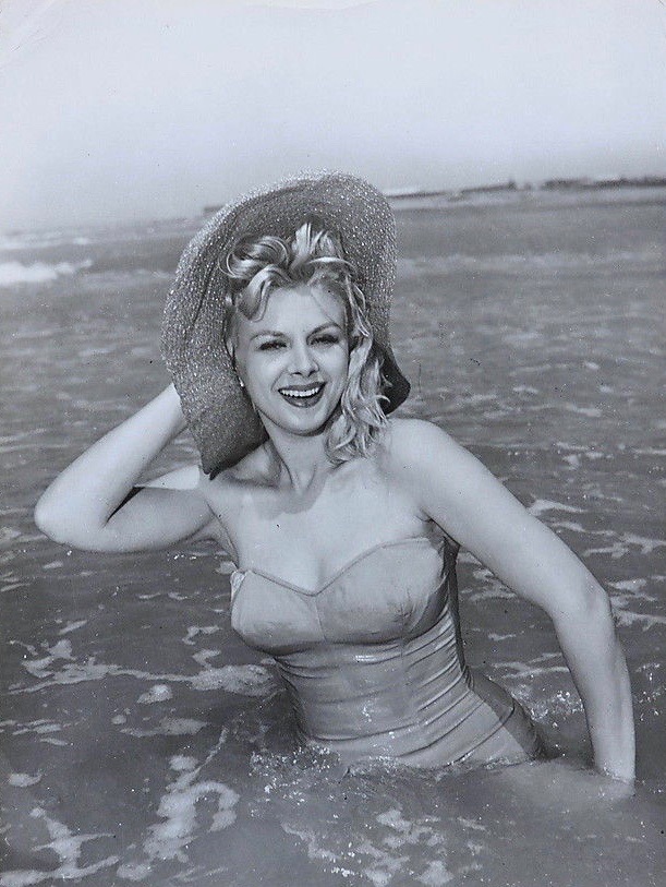 Sandra Milo