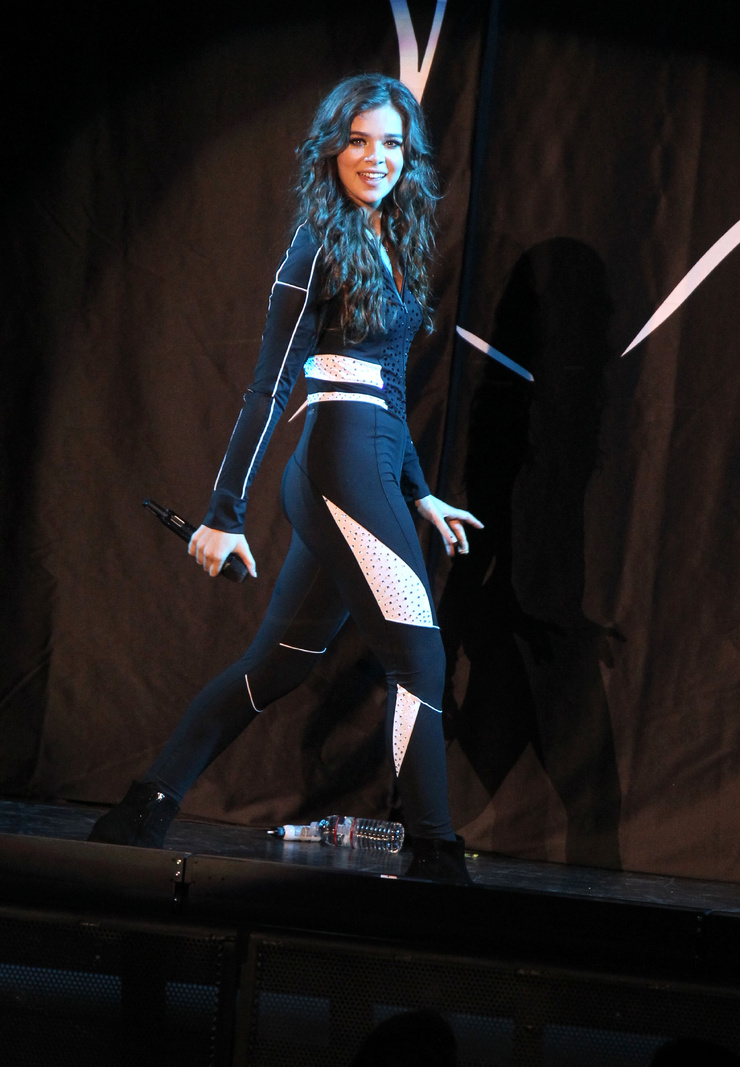 Hailee Steinfeld