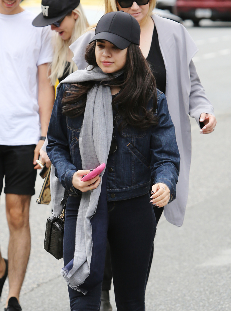 Sofia Carson