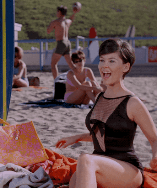 Yvonne Craig