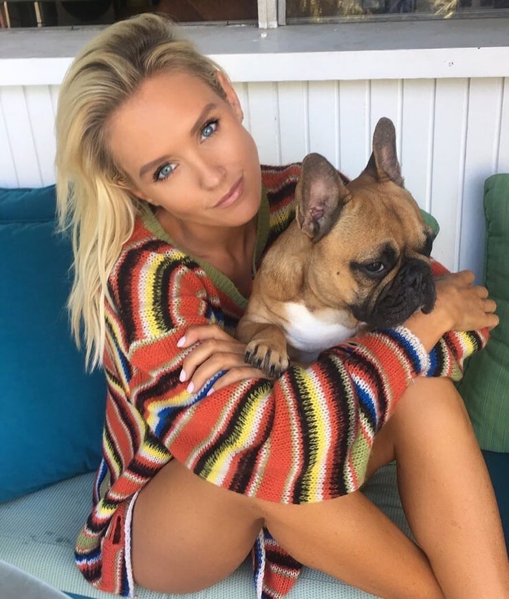 Nicky Whelan