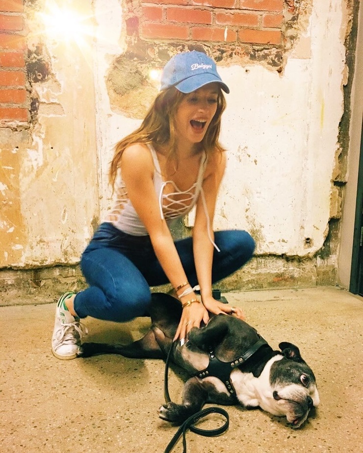 Bella Thorne