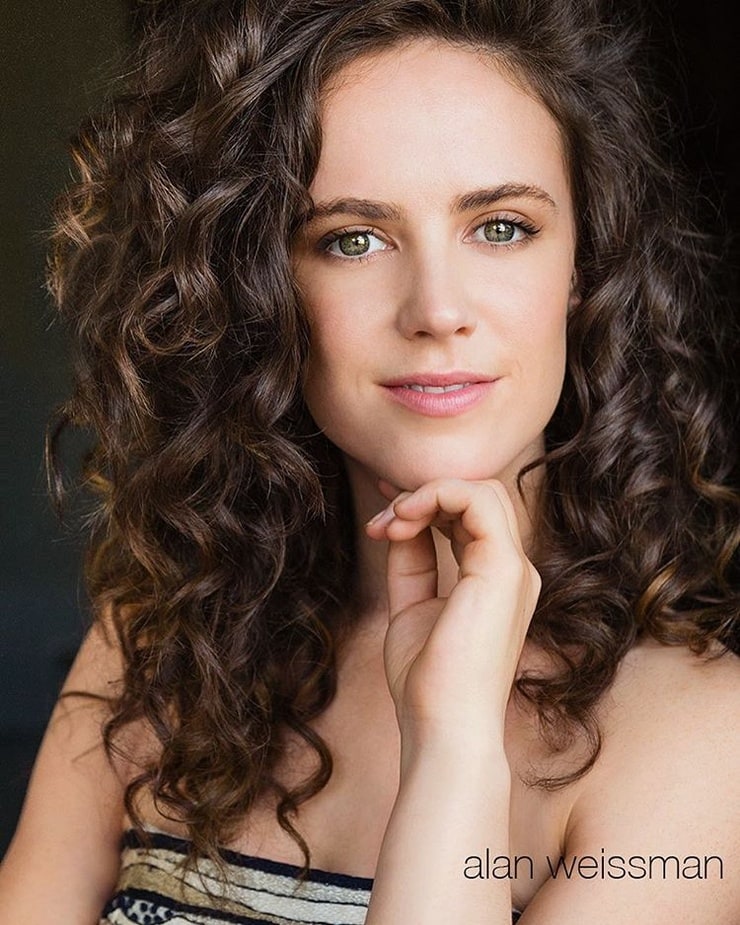 Amy Manson