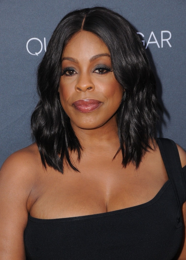 Niecy Nash drag race