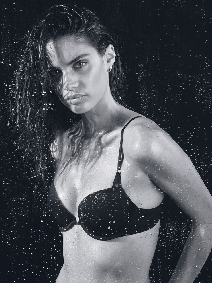 Sara Sampaio Sara Sampaio