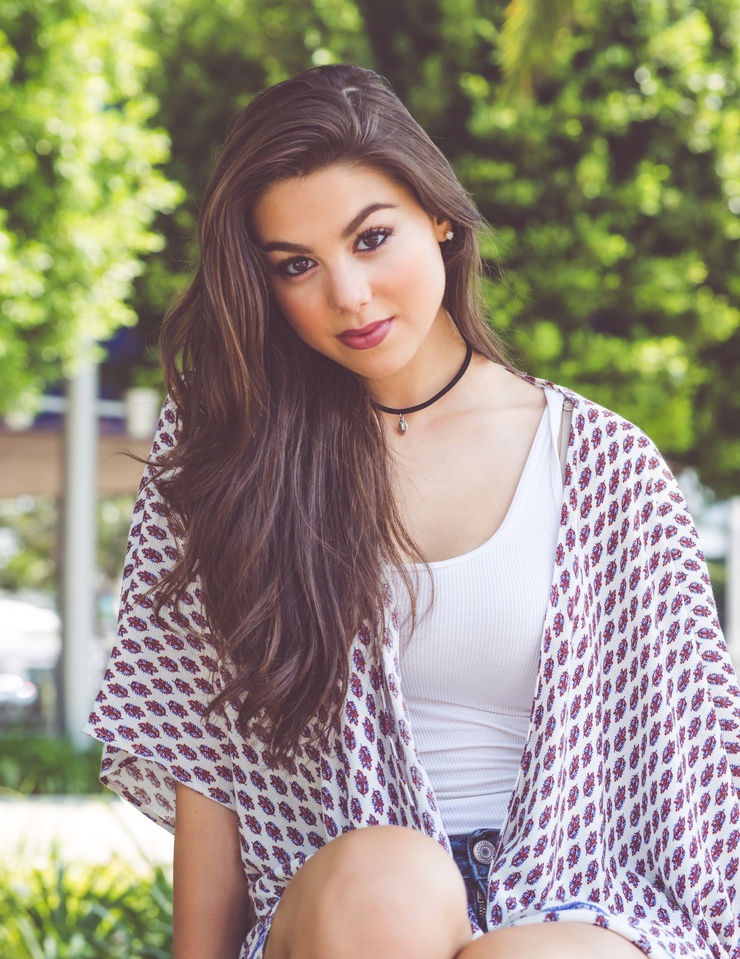 Kira Kosarin Kira Kosarin