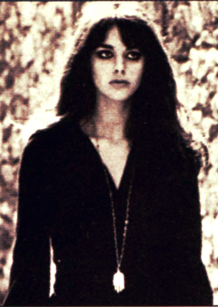 Tina Aumont