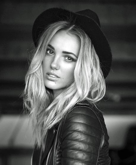 Brooke Hogan (I) Brooke Hogan (I)