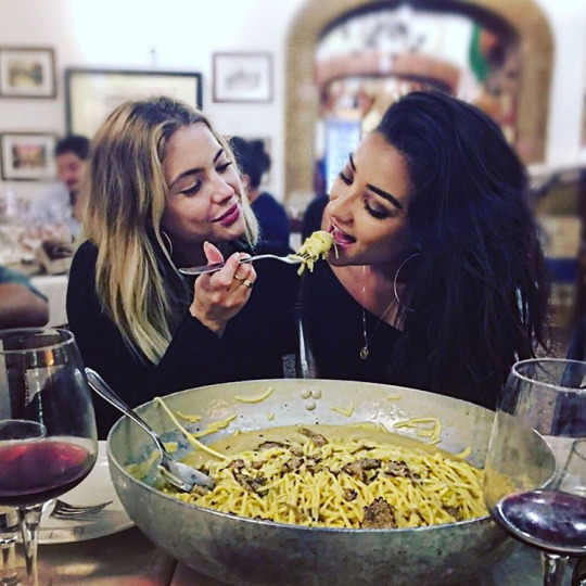 Ashley Benson Ashley Benson