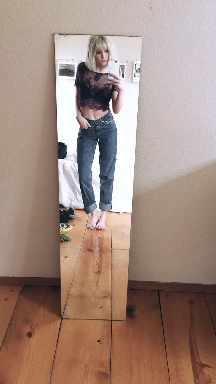 Willow Shields Willow Shields