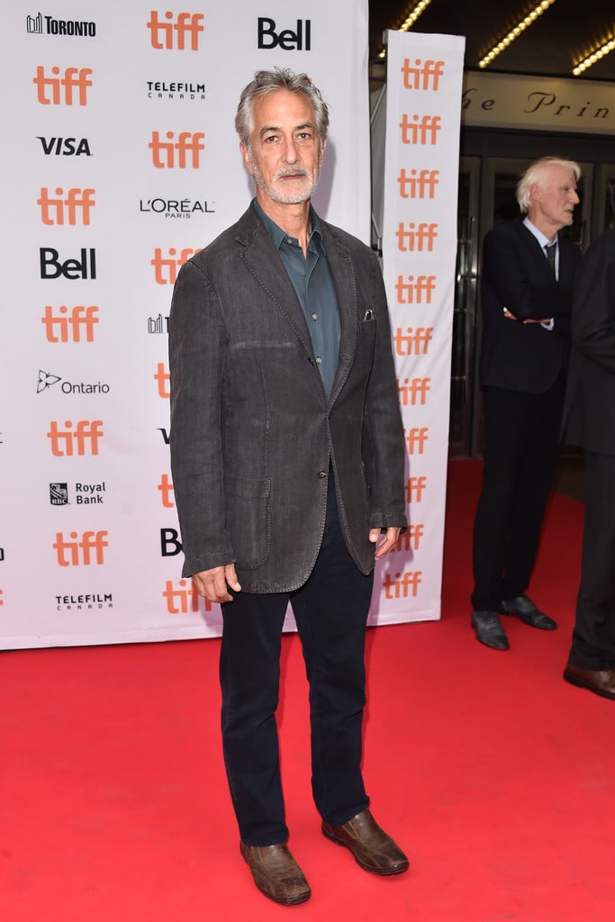 David Strathairn