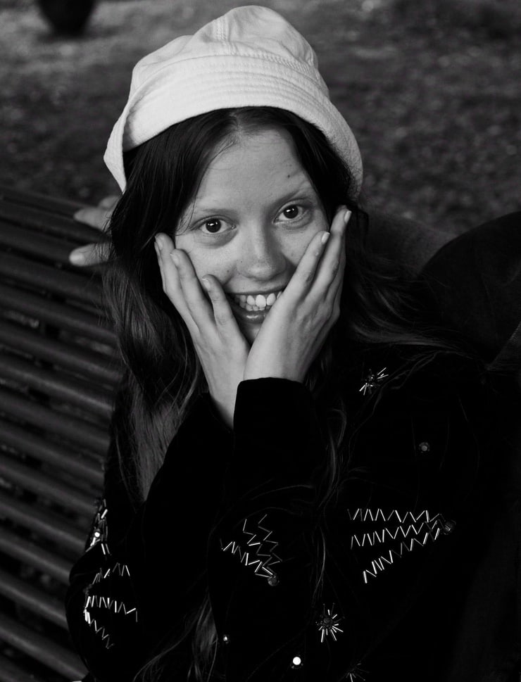 Mia Goth