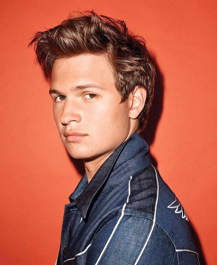 Picture of Ansel Elgort