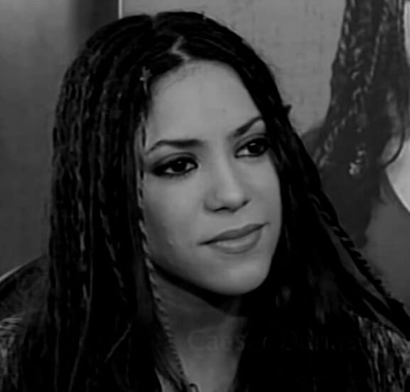 Shakira Shakira