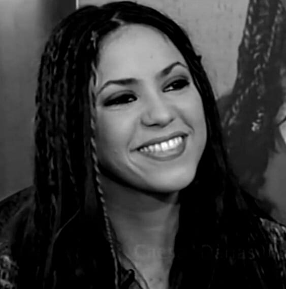 Shakira Shakira
