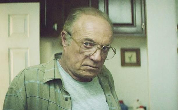 The Good Neighbor (2016)
