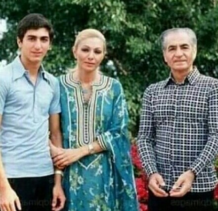 Farah Pahlavi