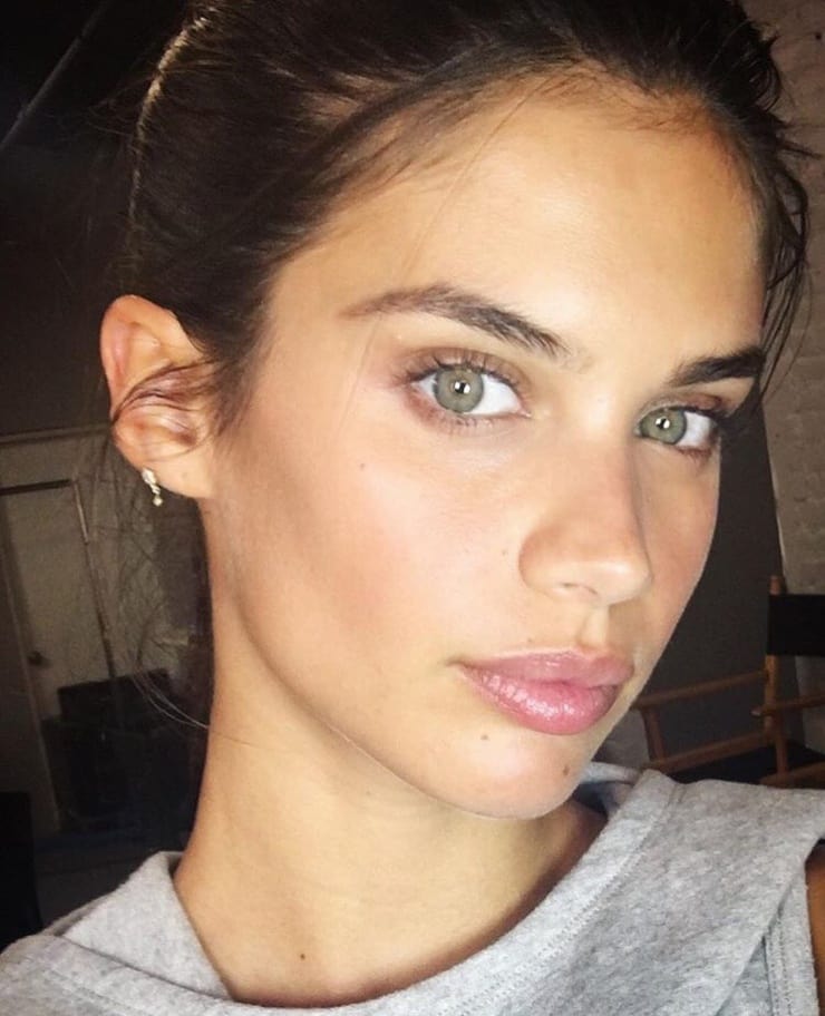 Sara Sampaio Sara Sampaio