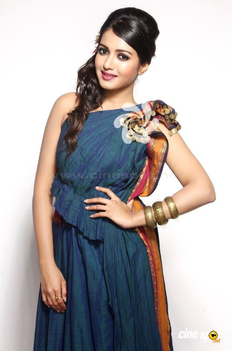 Catherine Tresa