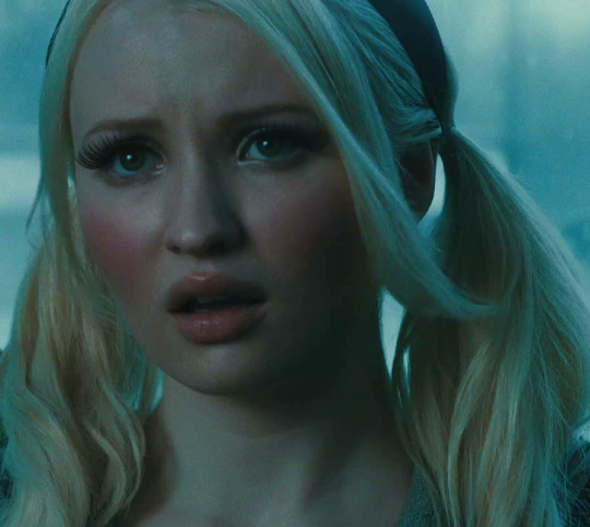 Emily Browning Emily Browning