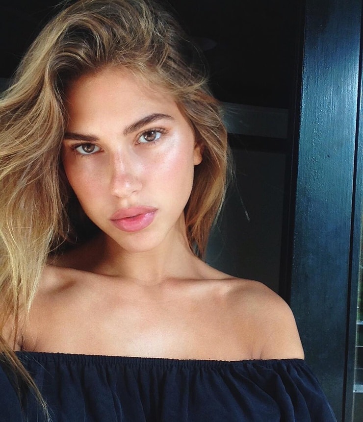 Kara del toro фото