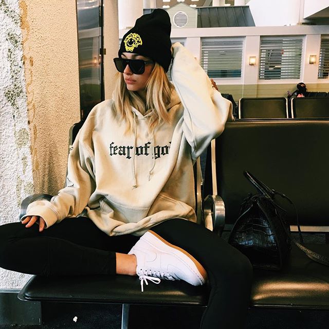 Hailey Baldwin