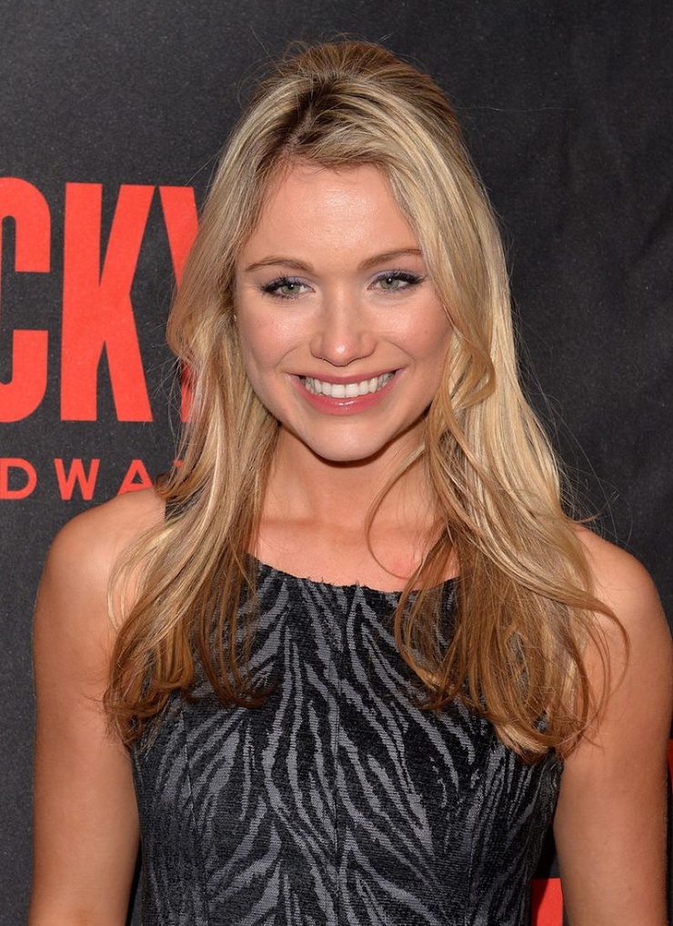 Katrina Bowden picture