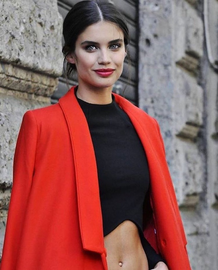 Sara Sampaio Sara Sampaio