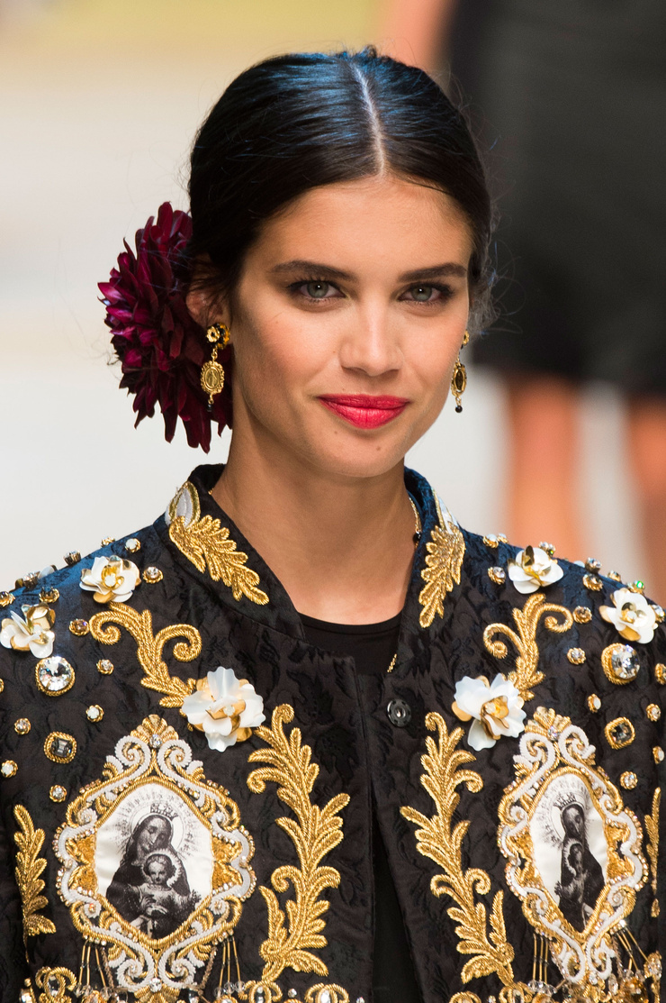 Sara Sampaio Sara Sampaio
