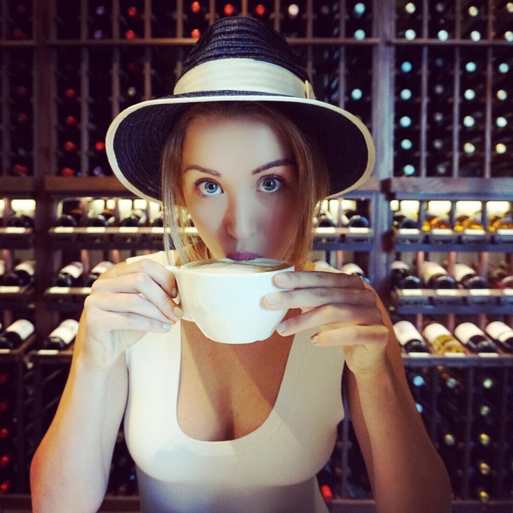 Melissa Bolona Melissa Bolona