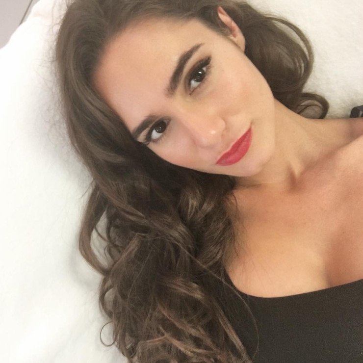 Alicia Sanz Alicia Sanz