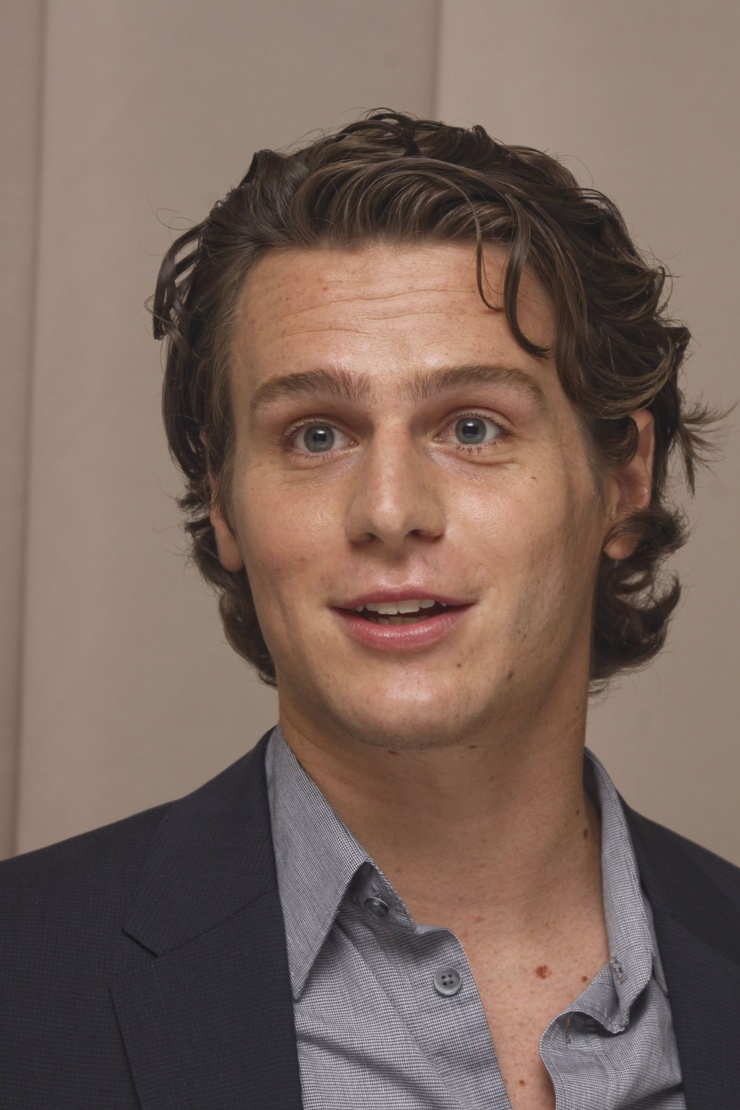 Jonathan Groff
