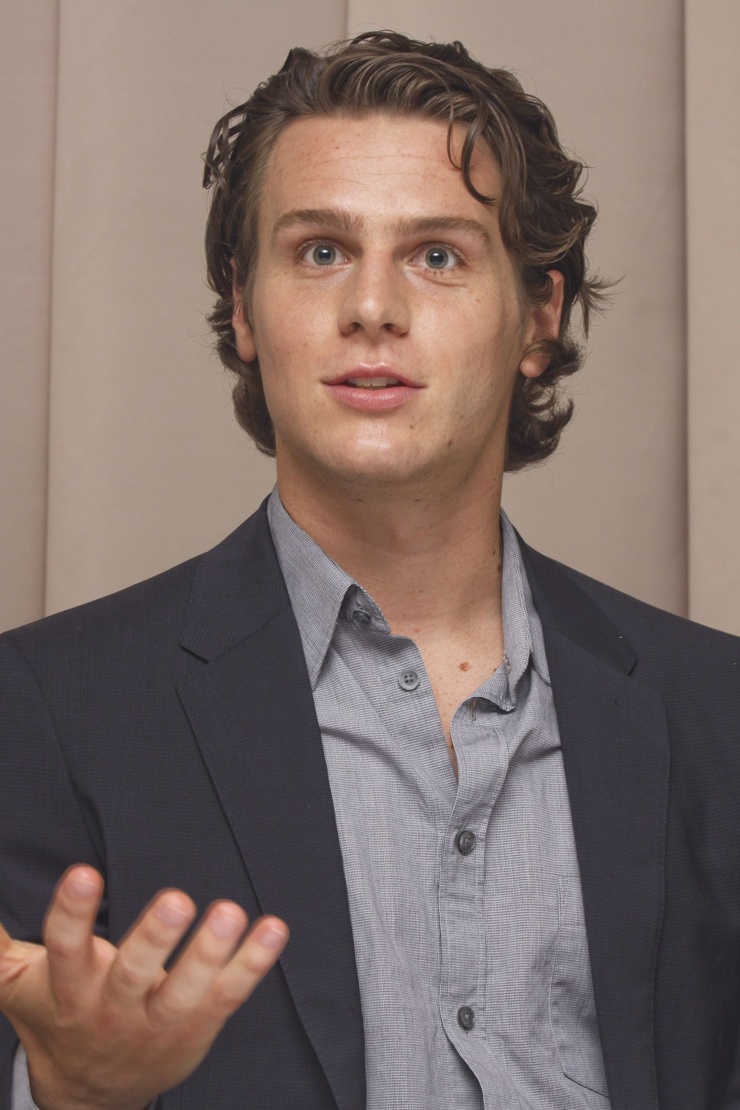 Jonathan Groff