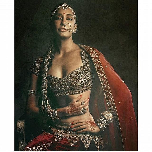 Lisa Haydon