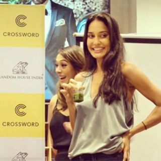 Lisa Haydon