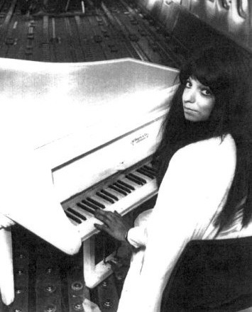 Mariska Veres