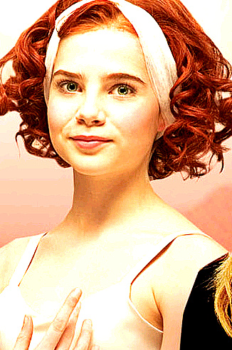Lucy Boynton