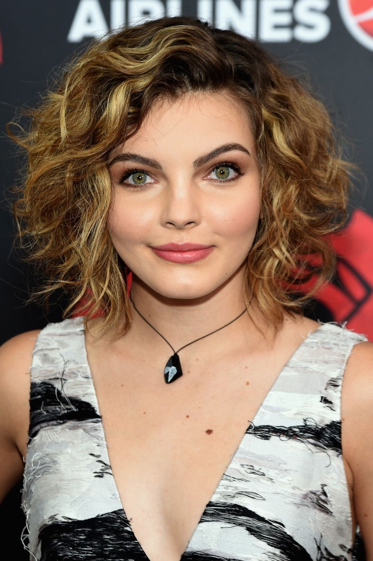 Camren Bicondova