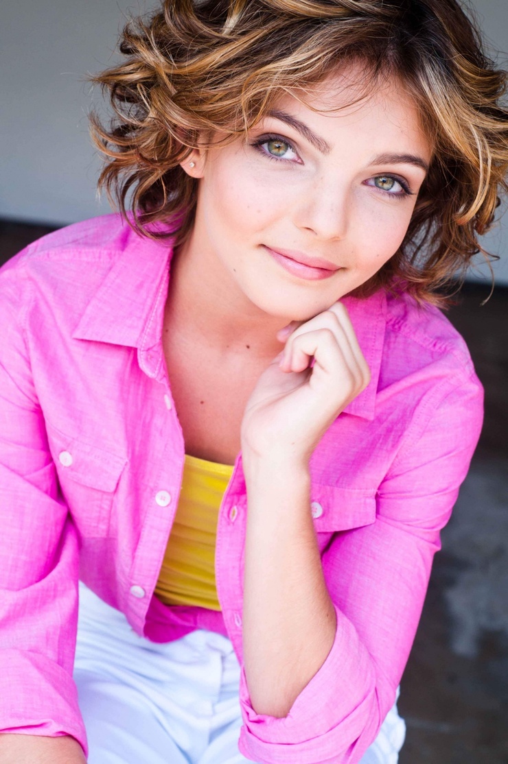 Camren Bicondova