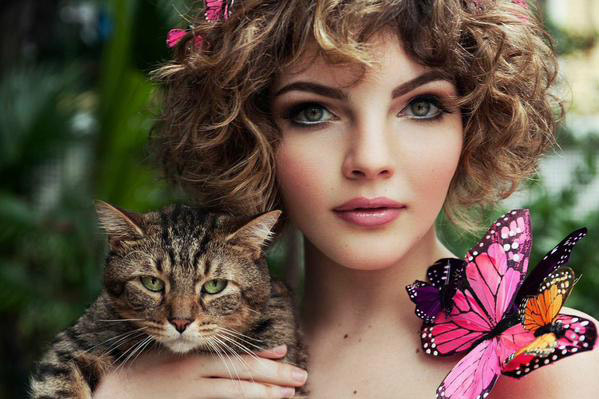 Camren Bicondova Camren Bicondova