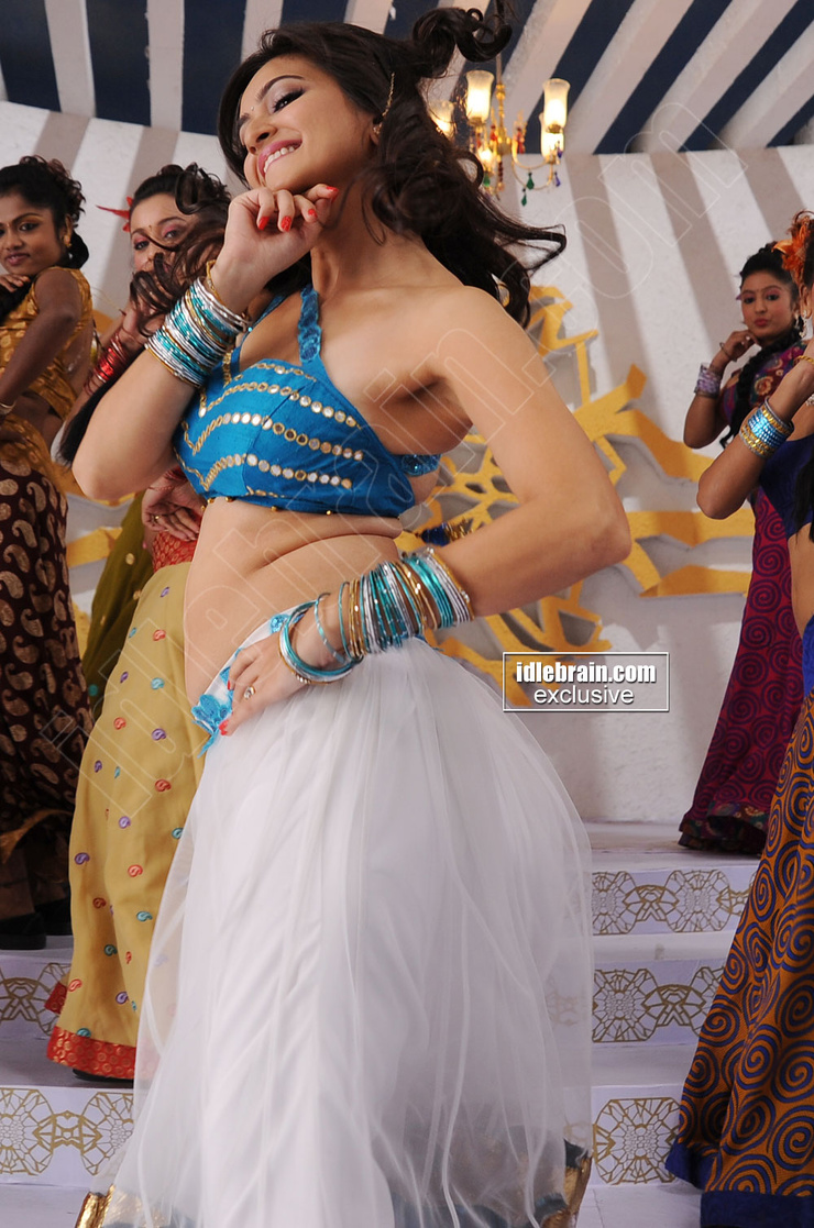Kriti Kharbanda