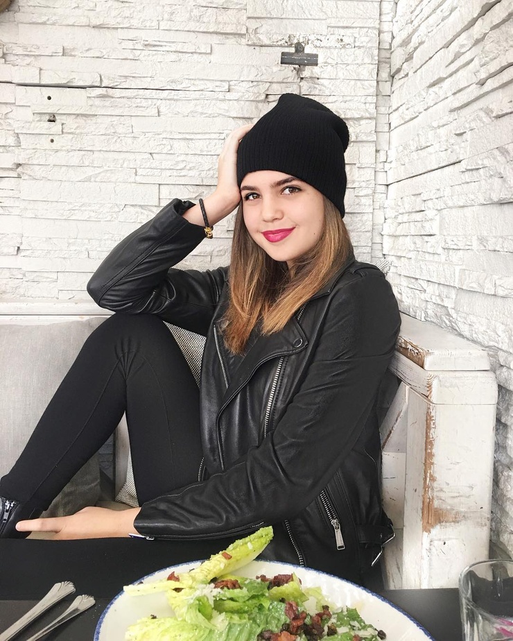 Bailee Madison