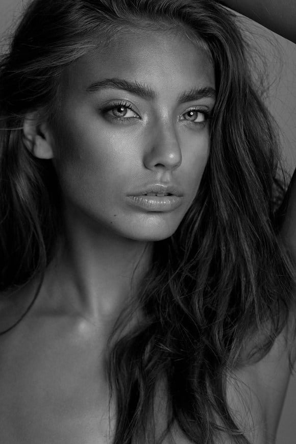 Vanessa Moe Vanessa Moe